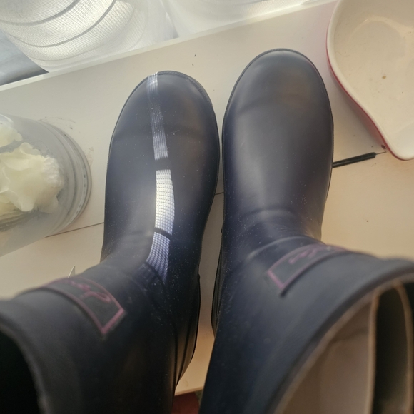 Joules Black Women's Toe Warming Rain Boots - Picture 7 of 14